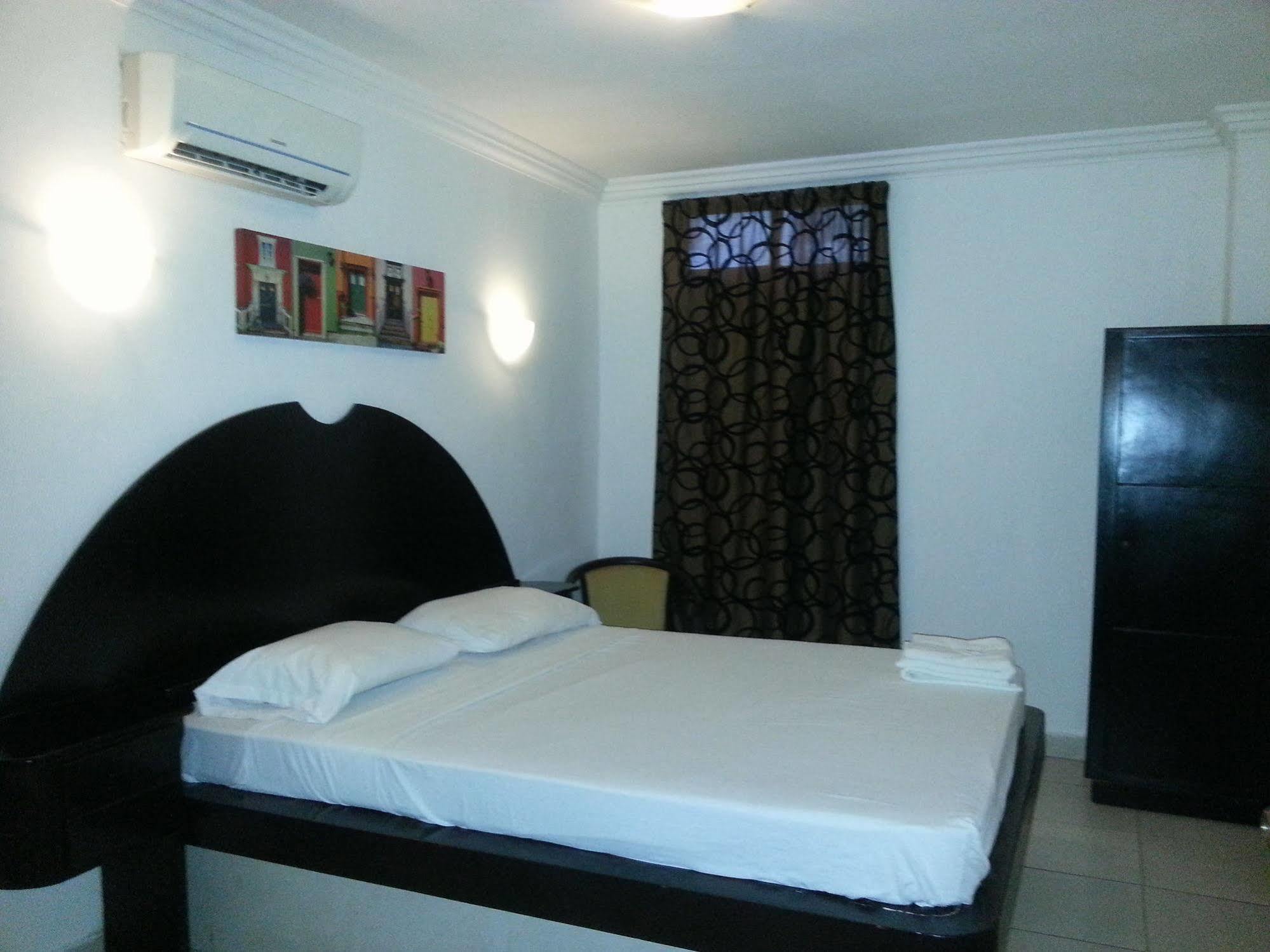 Hotel Pension Corona Panama Dış mekan fotoğraf